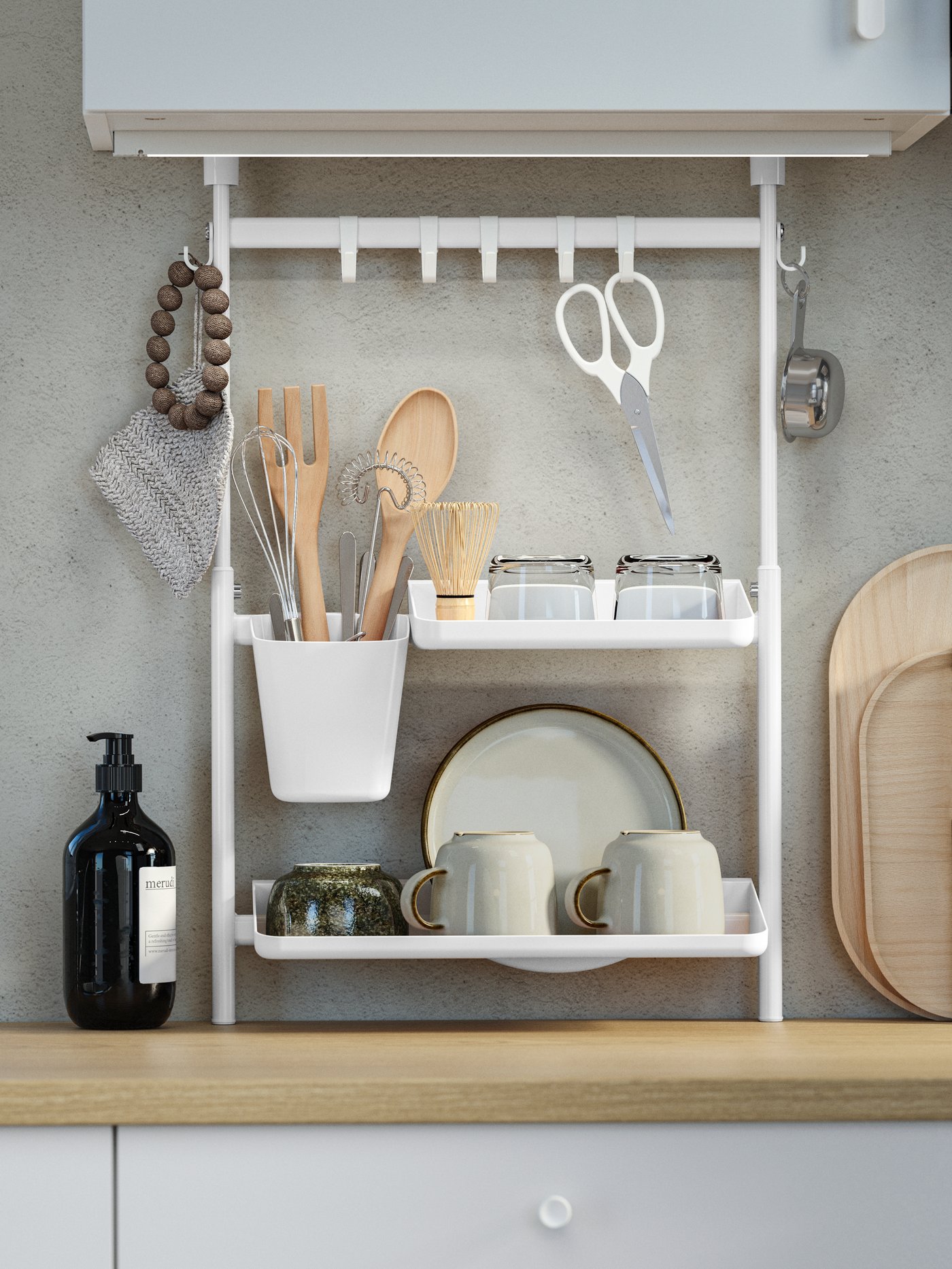 A round/beech RÖRT spoon in the kitchen.