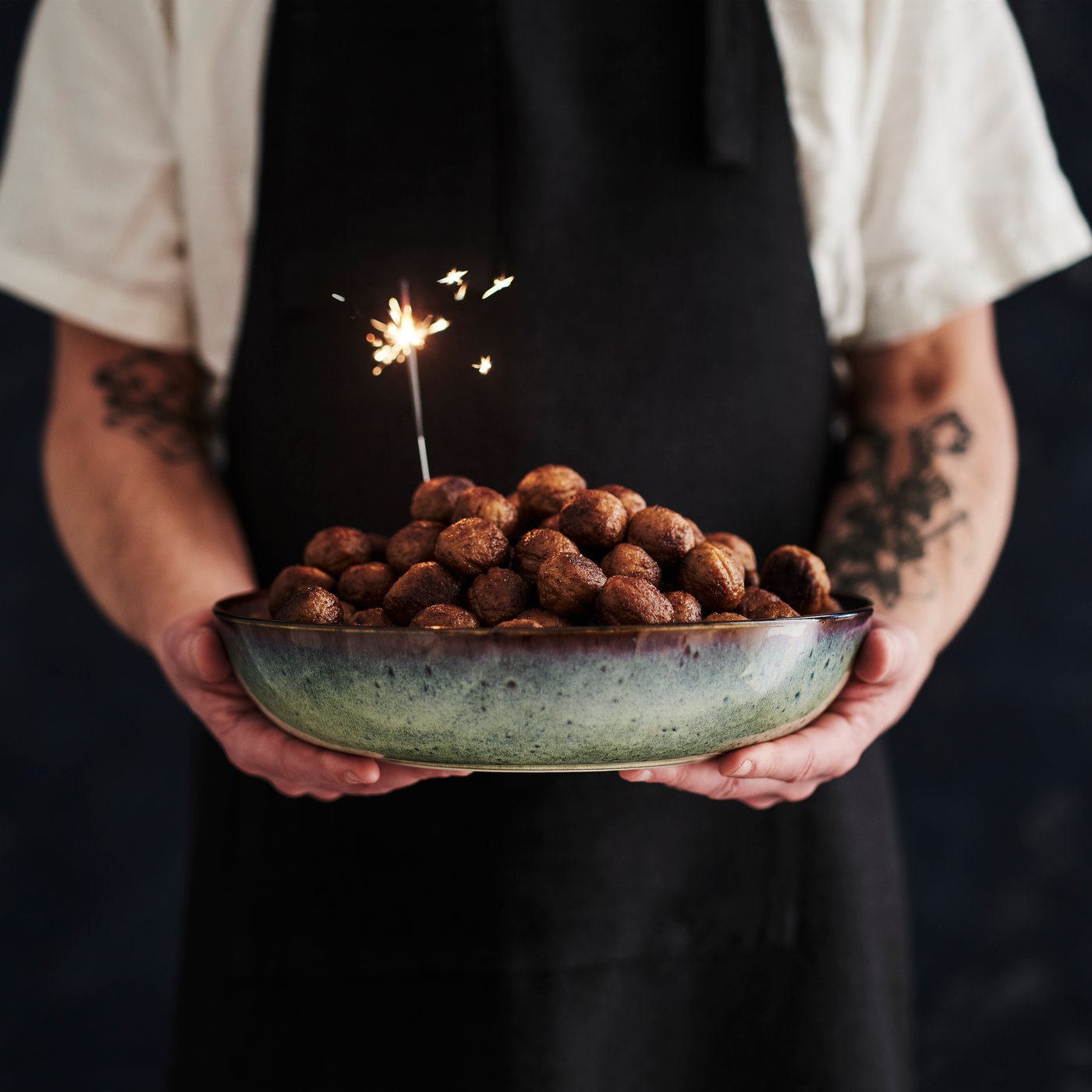 A frozen HUVUDROLL plant balls