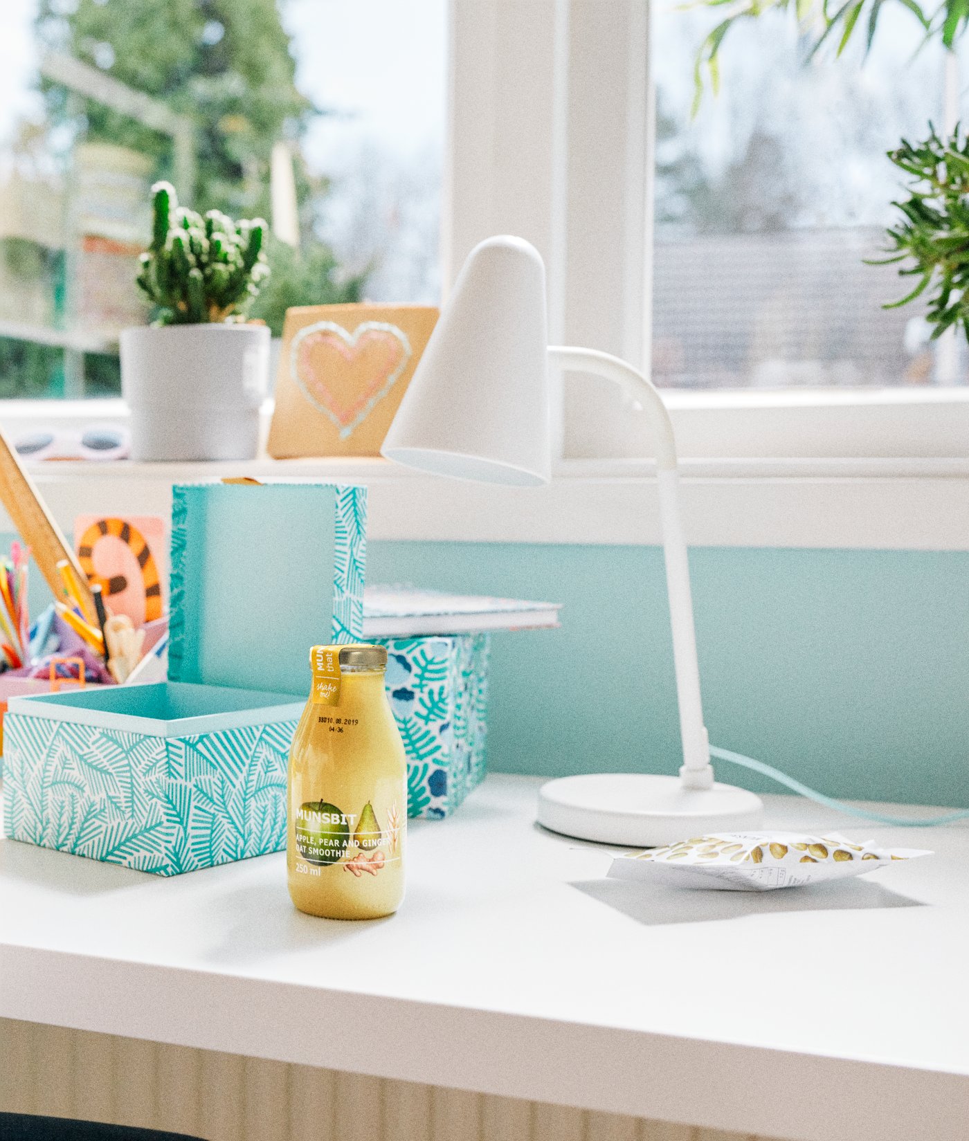 A white FUBBLA LED work lamp