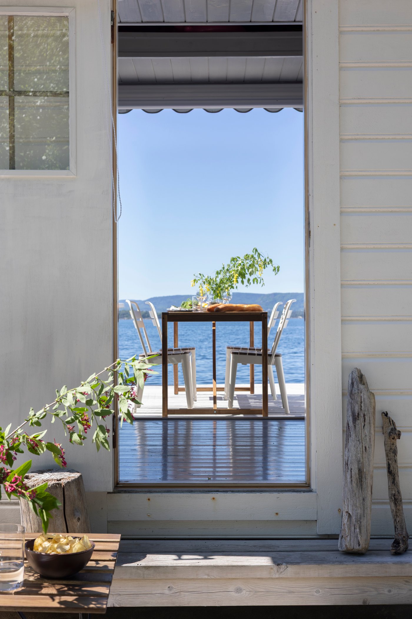  TÄRNÖ er et pent sett som er enkelt å plassere – selv der plassen er begrenset. 