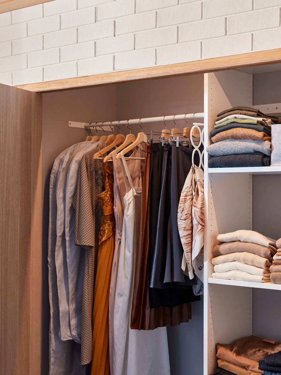 Clever storage ideas and a customized wardrobe - IKEA US