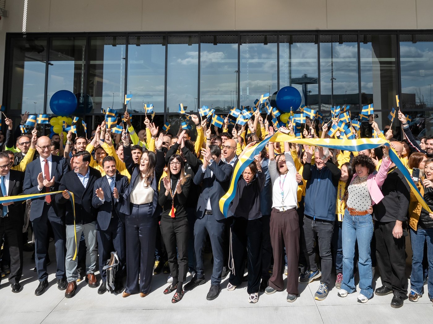 Inaugurazione di IKEA Cagliari Elmas con i co-worker.