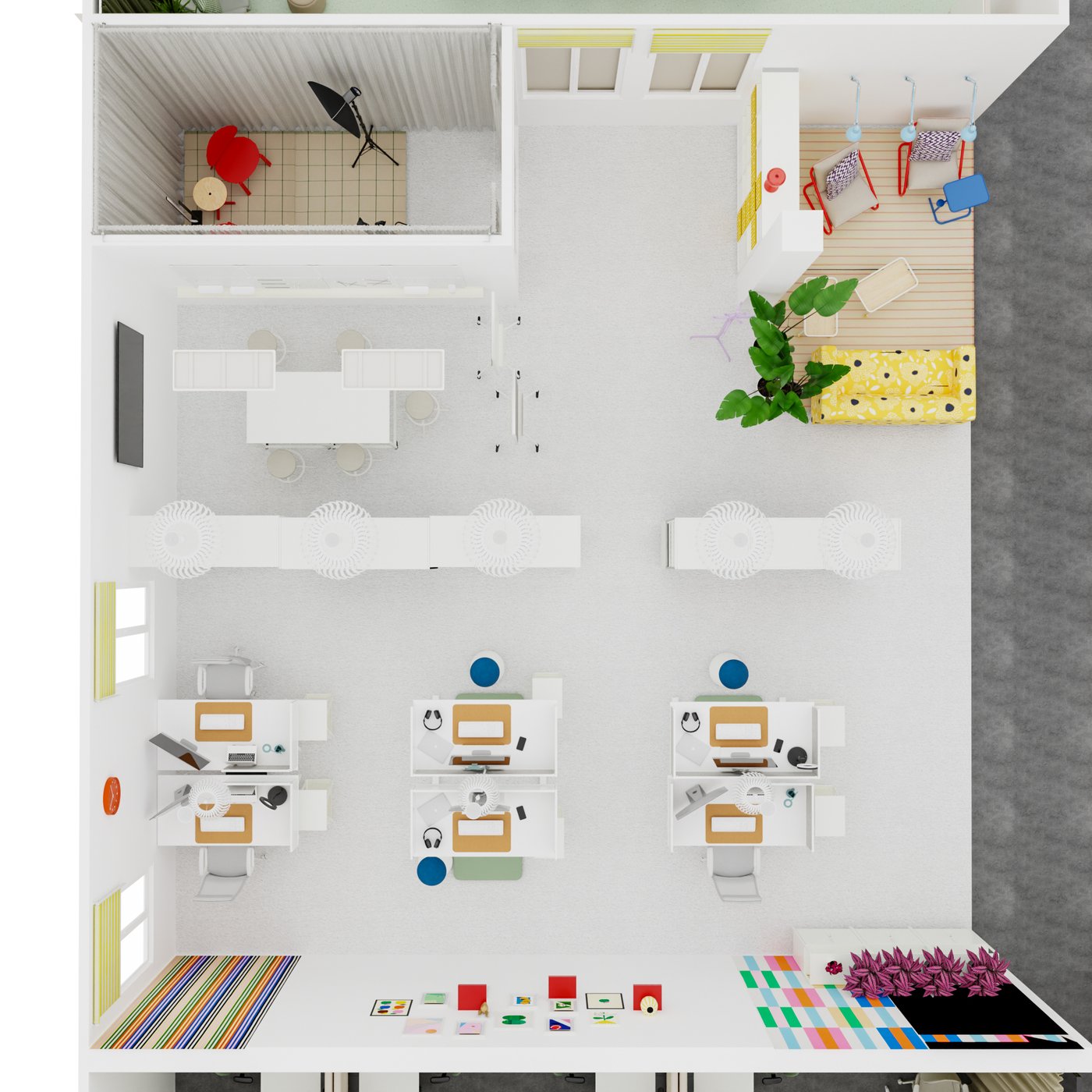 Grundriss eines Großraumbüros aus der Vogelperspektive, mit einer separaten Chatbox und einem abgegrenzten Loungebereich. Im unteren Teil Schreibtische in Reihe mit Bürostühlen und Aufbewahrung, im Mittleren Teil Aufbewahrung und dekorative Deckenleuchten, Im oberen Teil eine Bartischlösung mit angrenzender Chatbox. Neben der Chatbox zwei Fenster und, durch Aufbewahrung abgegerenzt, der Loungebereich.