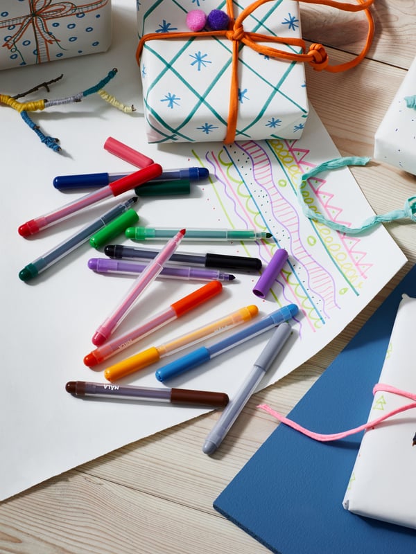 A mixed colours MÅLA felt-tip pen in the childrens room