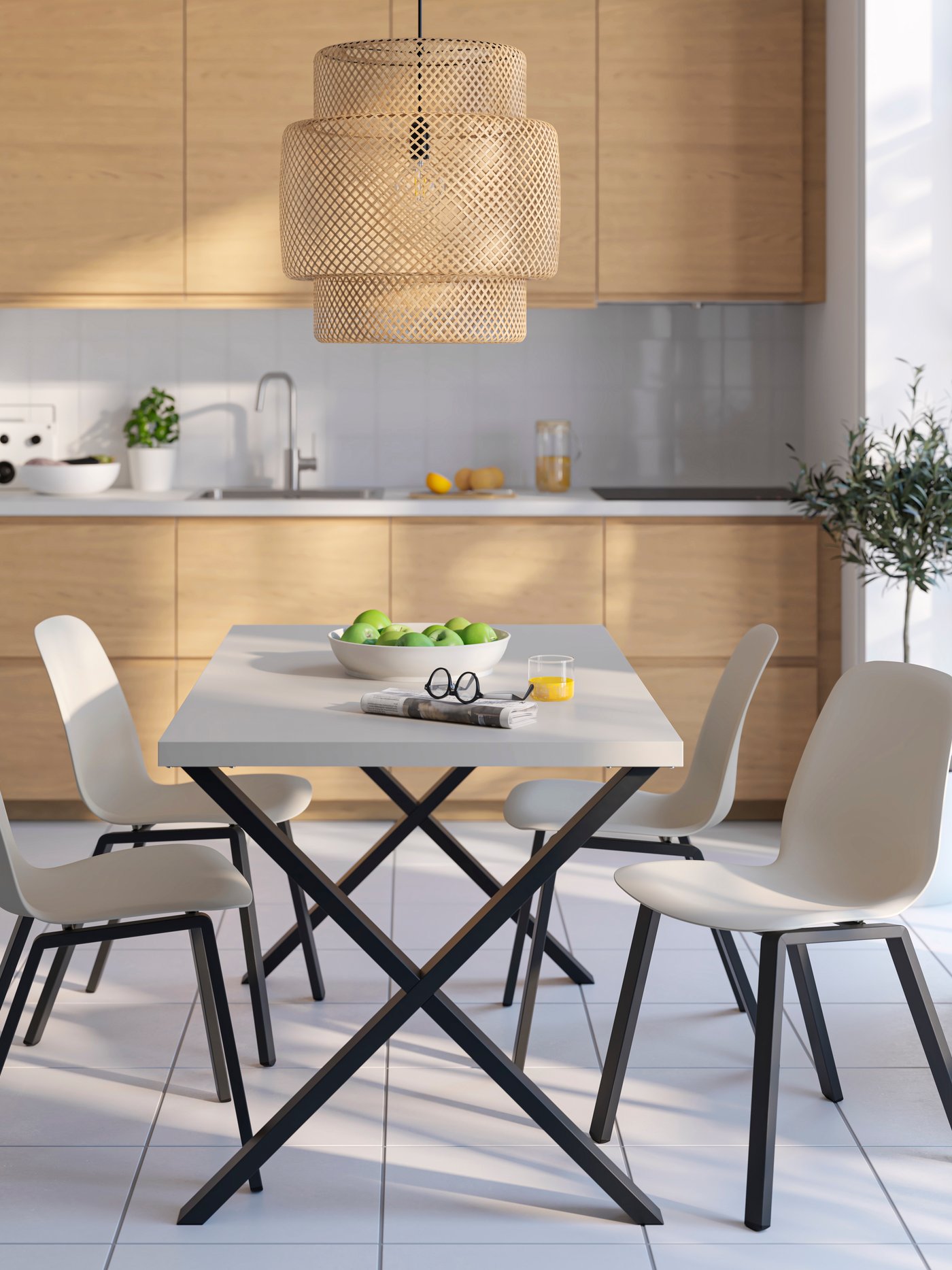 A plastic beige/profiled metal/black-grey SKÅLSTA chair