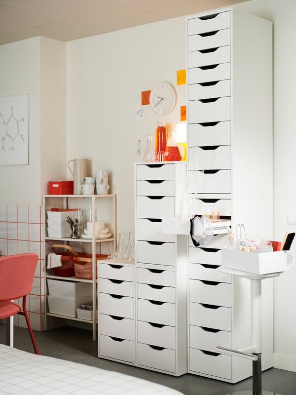A white ALEX drawer unit in the kitchen