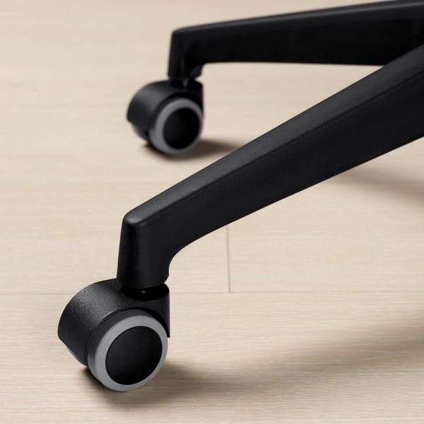 A black CENTERHALV office chair