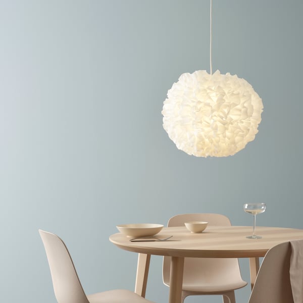 A white VINDKAST pendant lamp