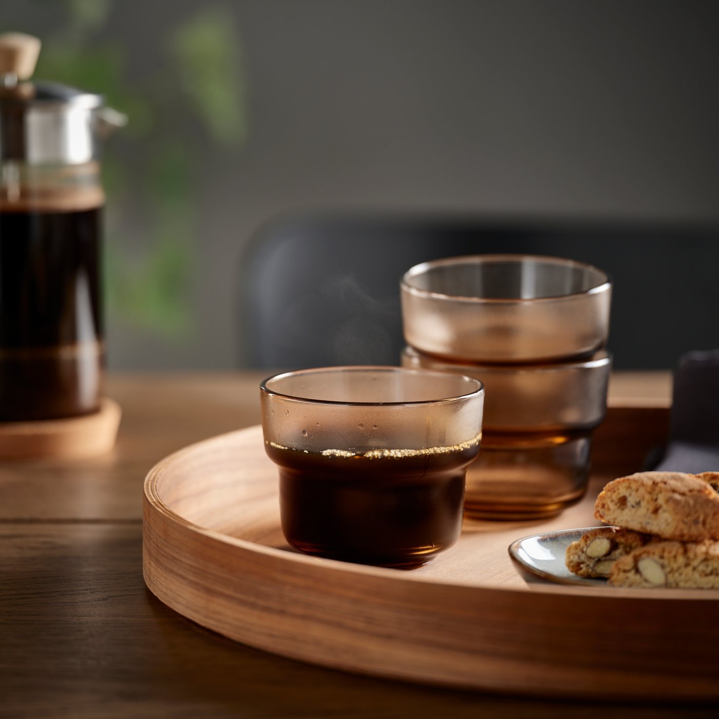 A light brown GLADELIG glass