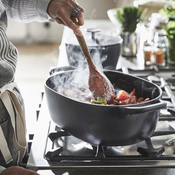 An enamelled cast iron matt/black VARDAGEN casserole with lid