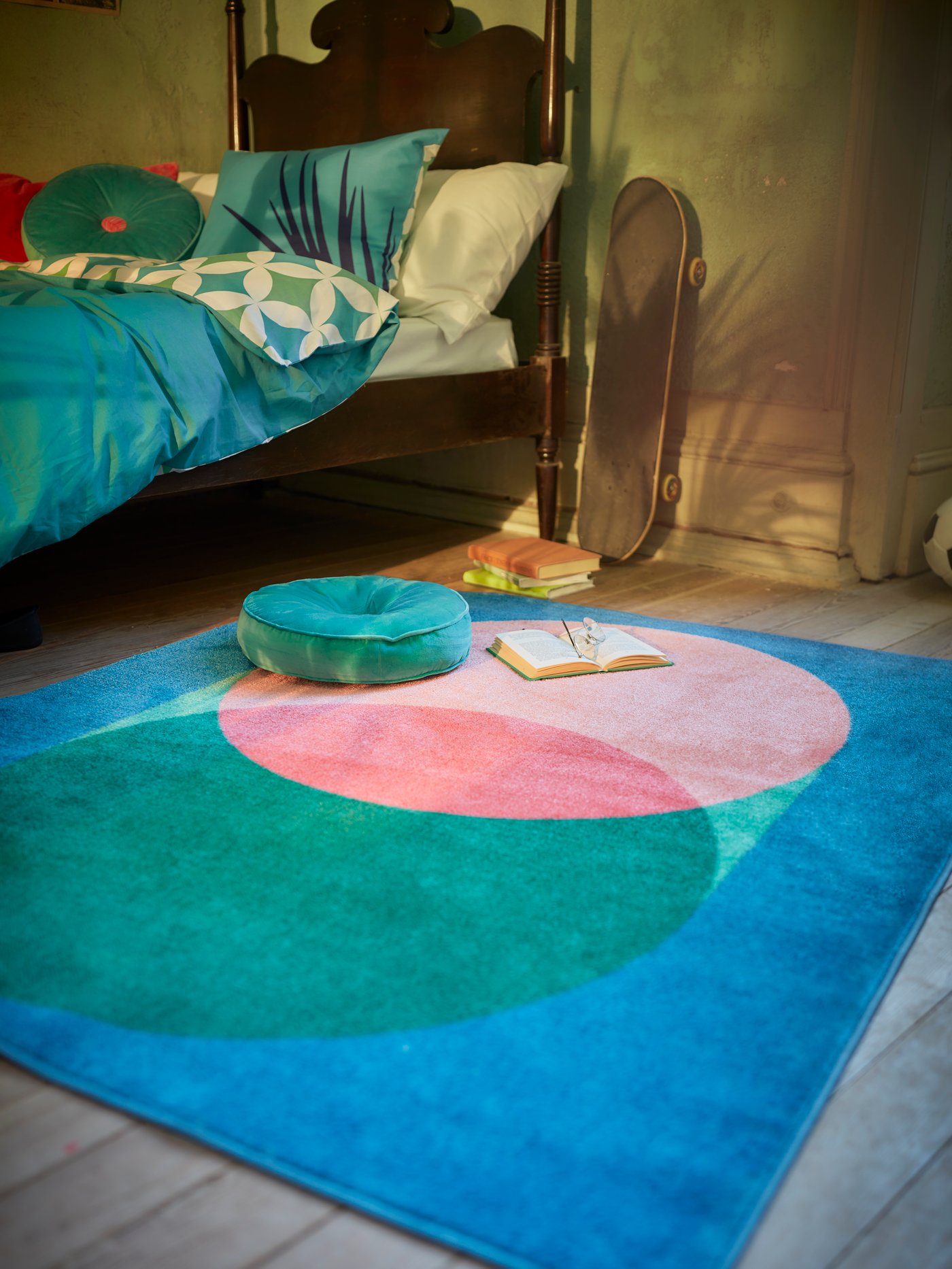 Eine bunte Umarmung von einem Teppich - IKEA