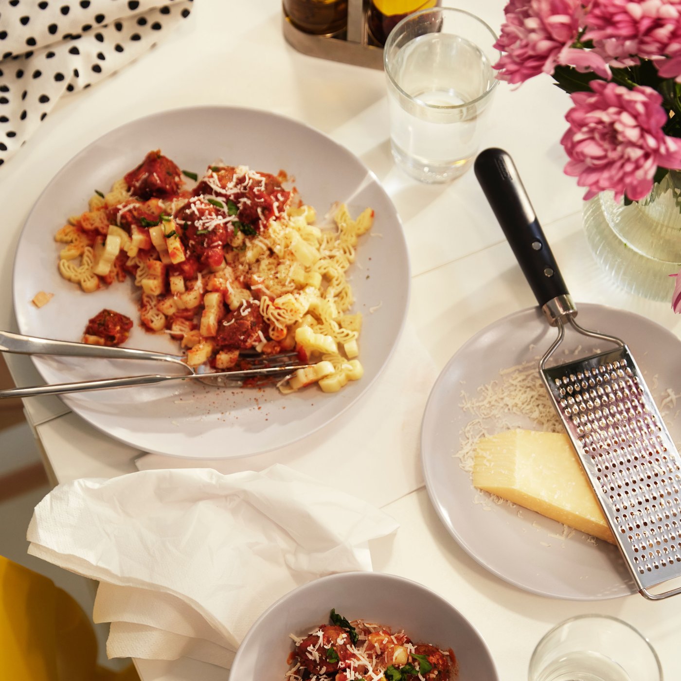 Bijela FANTASTISK papirnata salveta