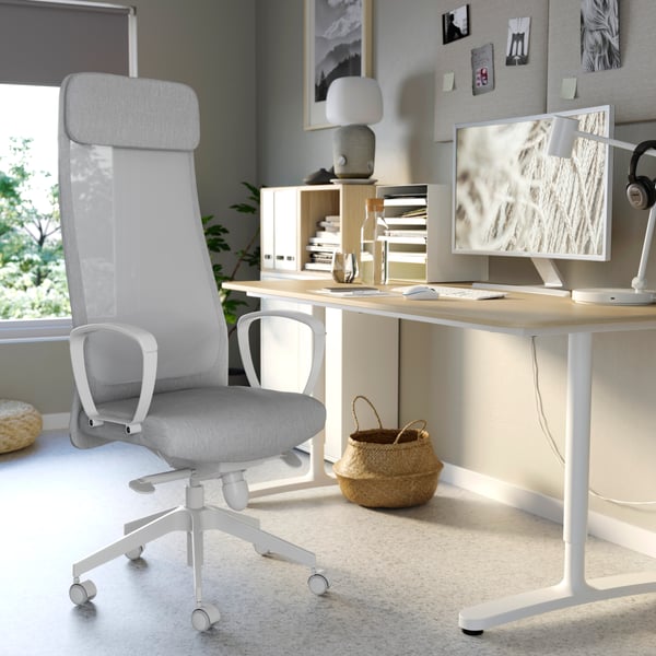 A Vissle light grey MARKUS office chair
