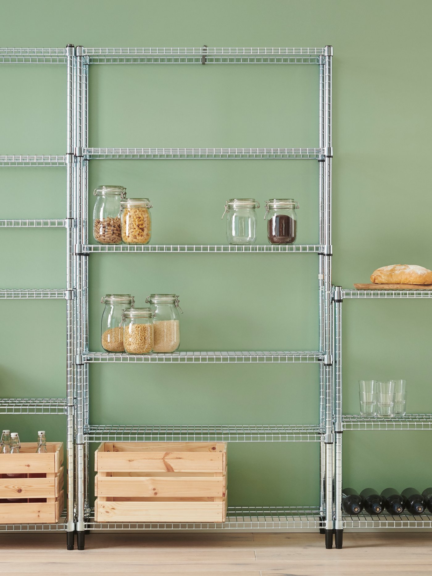 Une étagère OMAR 1