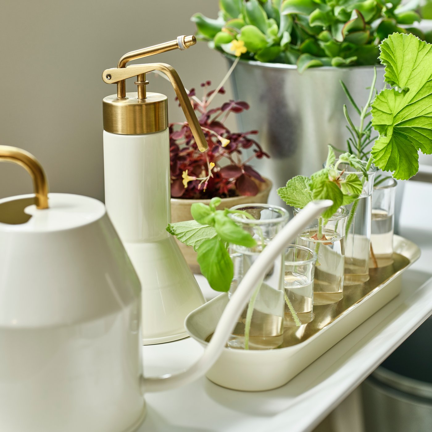 An in/outdoor/galvanised ÅKERBÄR plant pot