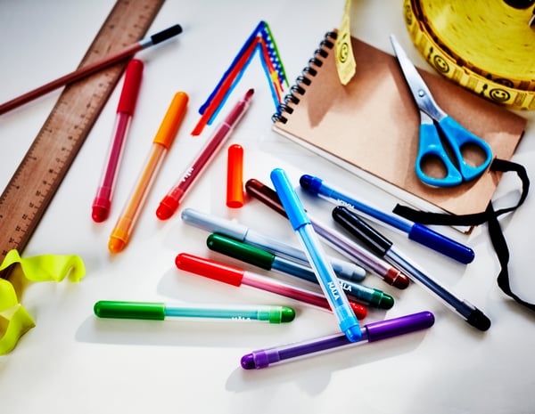 A mixed colours MÅLA felt-tip pen in the childrens room