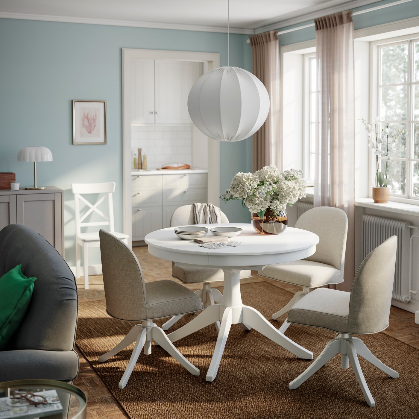 IKEA ROSENTORP / bord och 4 stolar, vit/vit kilanda ljusbeige, 110/155 cm