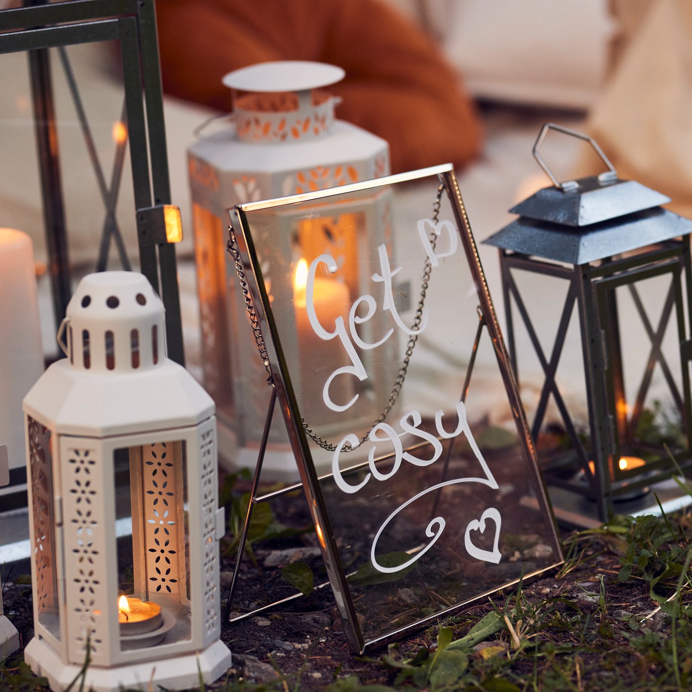 A silver-colour LERBODA frame