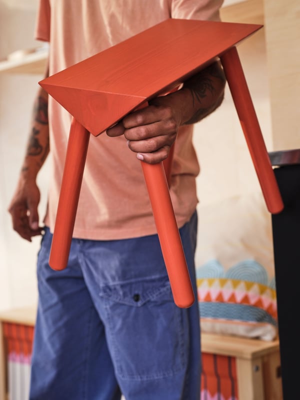 A multicolour OMMJÄNGE cushion cover
