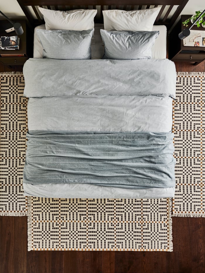Bedroom rug ideas for a cozy atmosphere - IKEA US