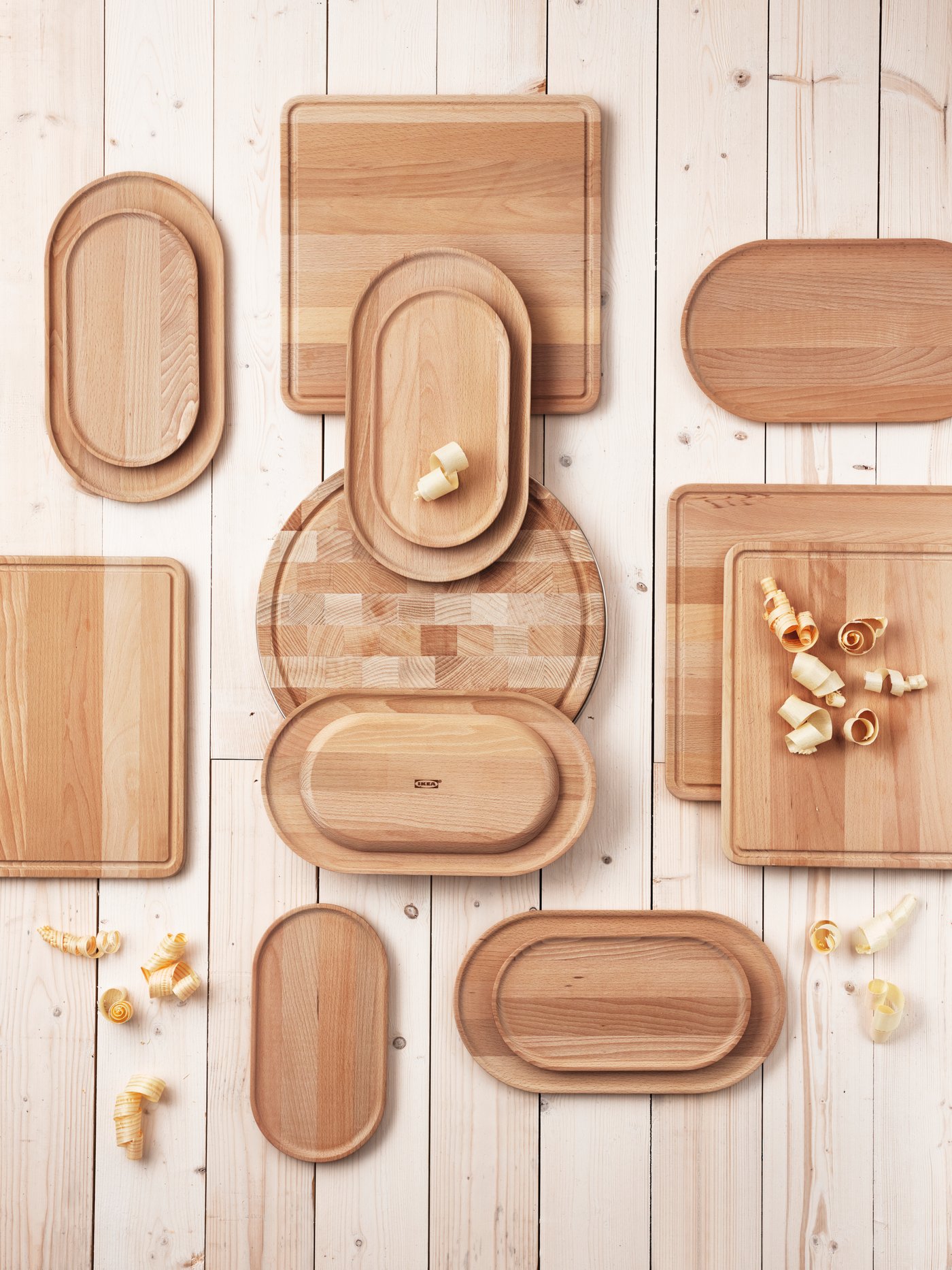 An image with several cutting boards from IKEA in the material wood.