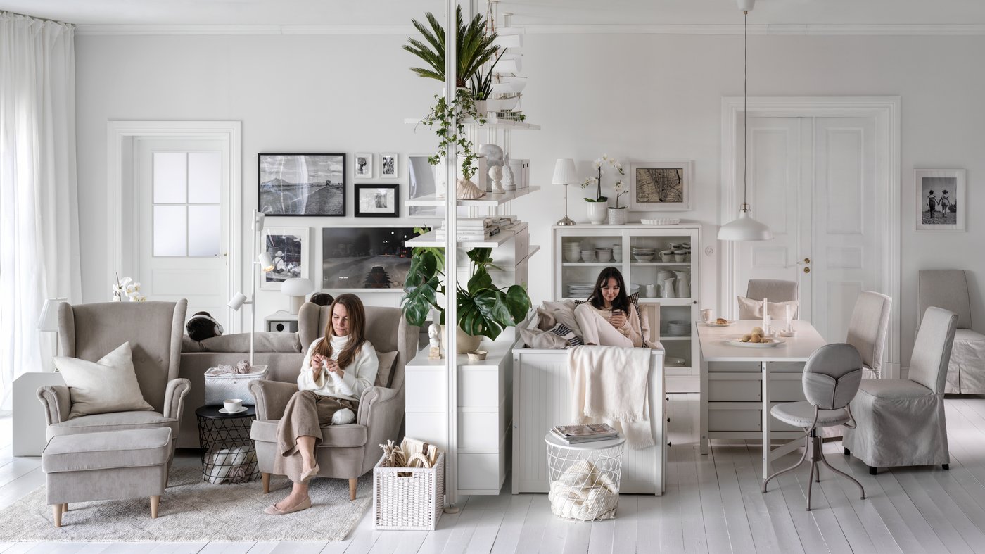 An off-white RANARP pendant lamp
