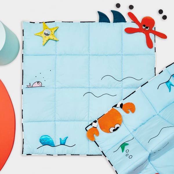 A KLAPPA play mat in the childrens room