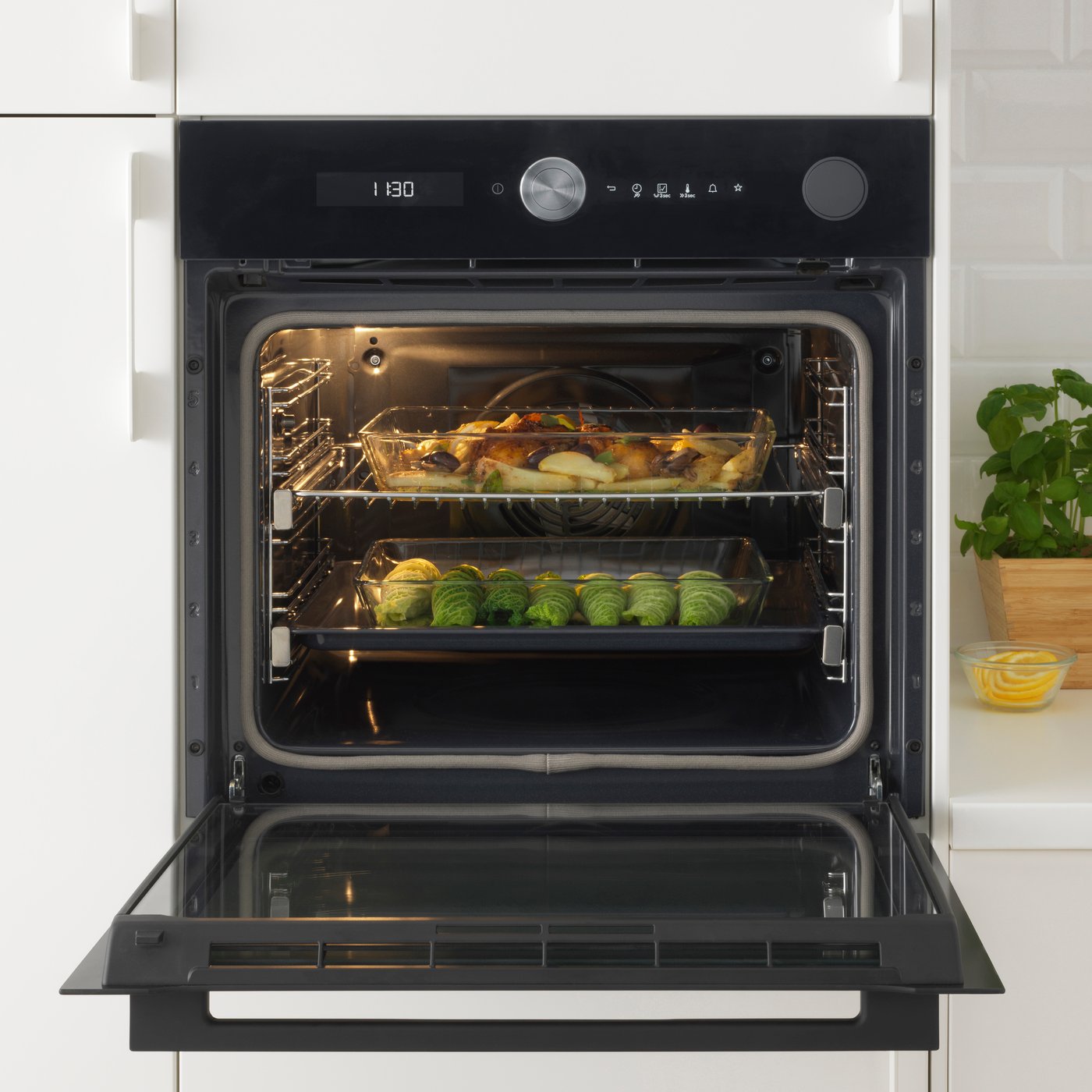 En varmluftsugn från IKEA.