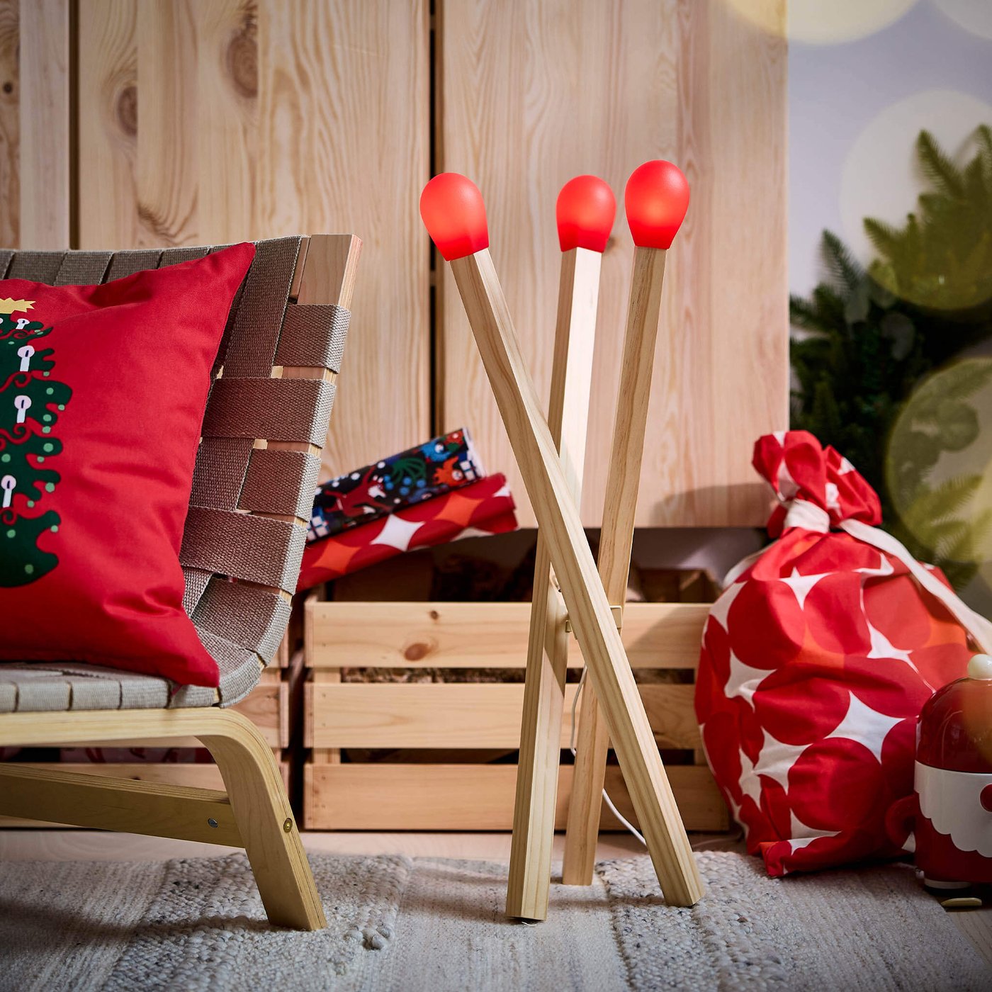 Matchstick floor lamp