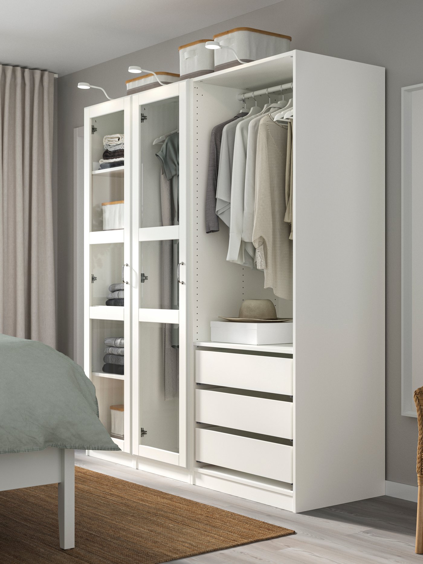 Ein weißer PAX ist zu sehen