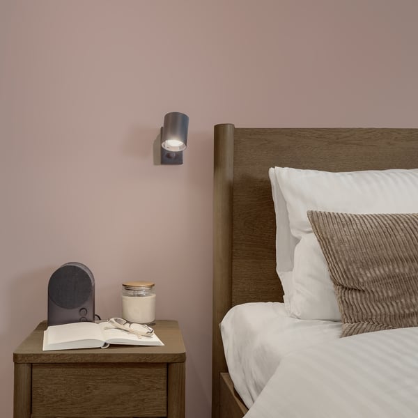 Łóżko i szafka nocna TONSTAD