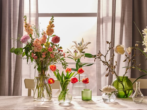 Table full with flowers in a vase