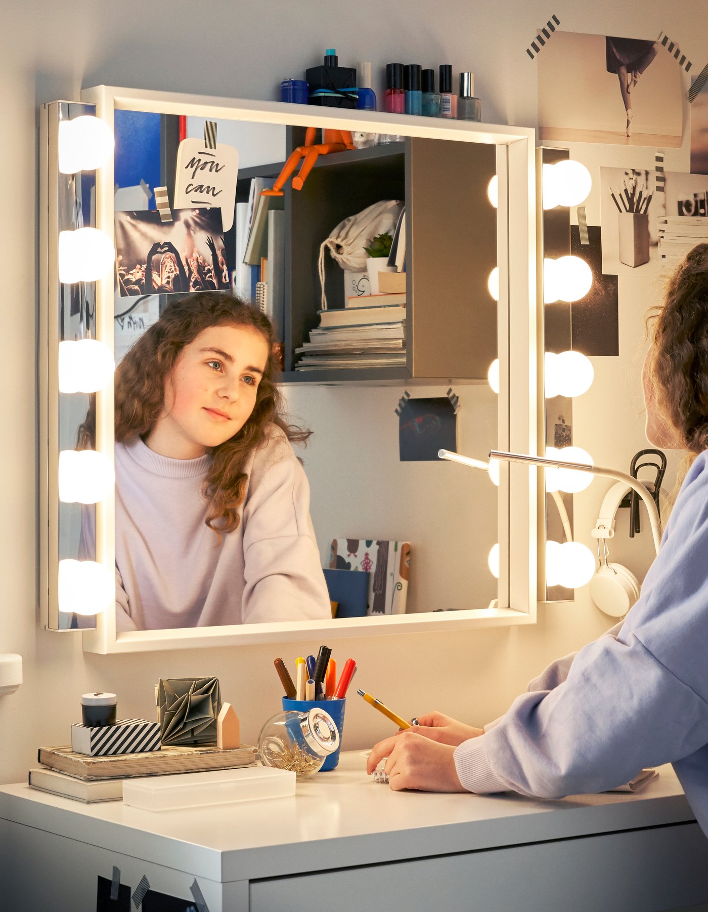 A white NISSEDAL mirror in the home office