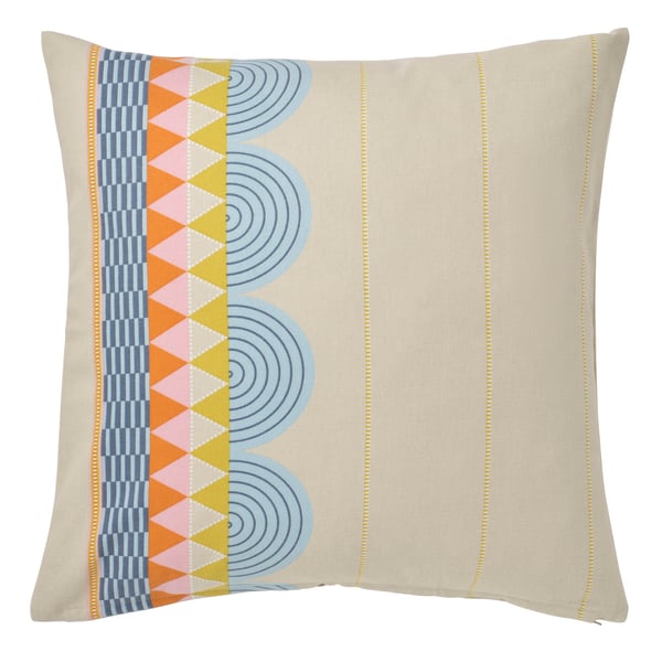 OMMJÄNGE/オッミェンゲ クッションカバー