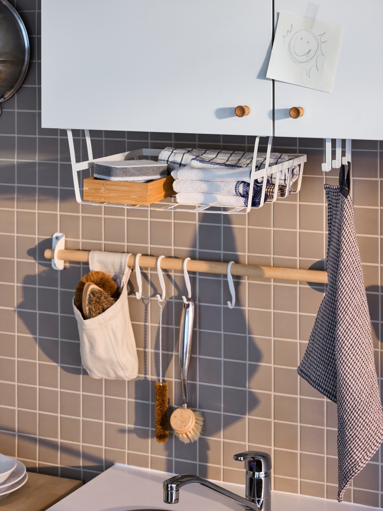 Kitchen space saving ideas to set creativity free - IKEA US