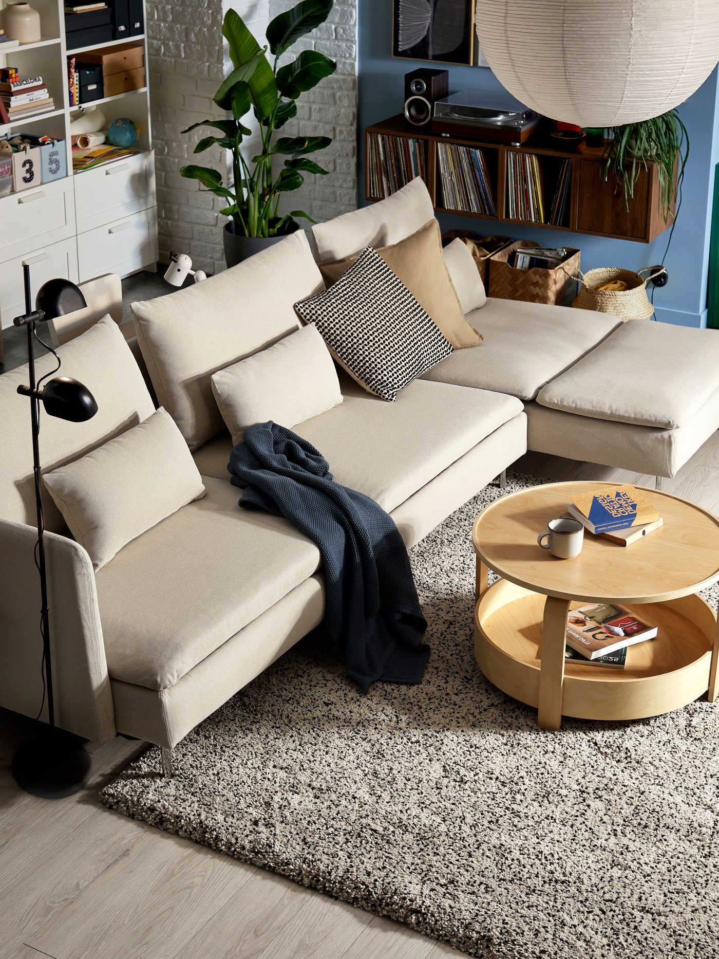 SÖDERHAMN 4-seters sovesofa med åpen ende/chaise longue, Fridtuna lys beige