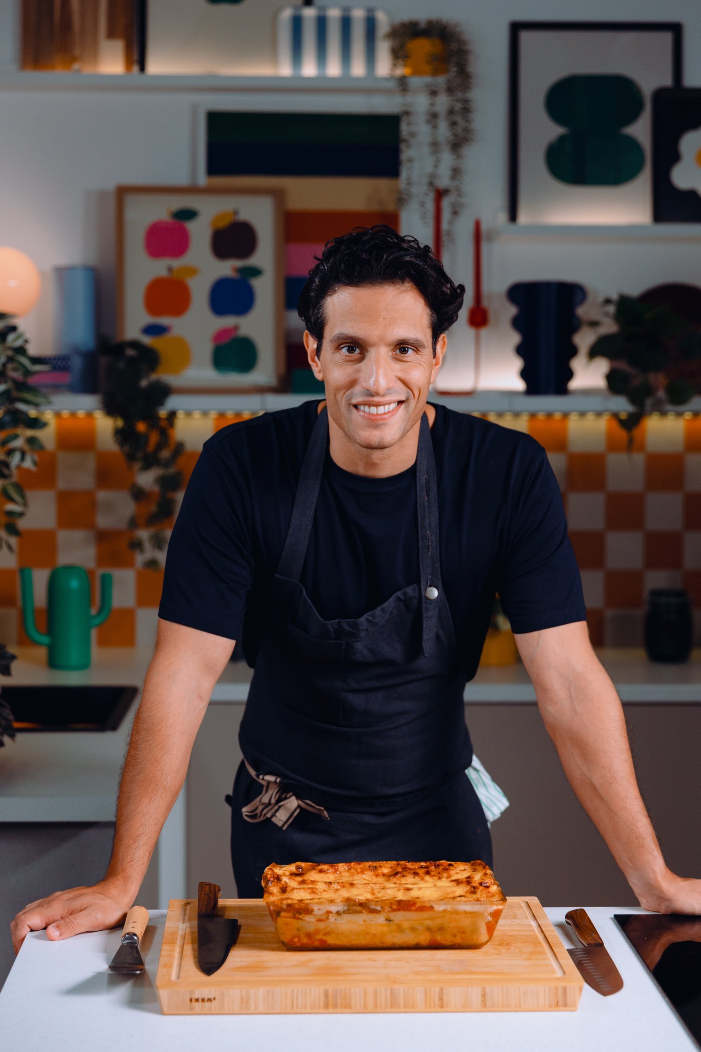 Chef Carlos Afonso prepares a vegetarian lasagne