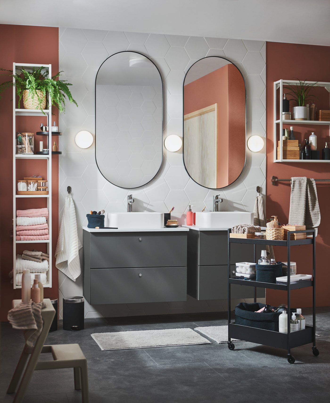 A white ENHET high fr w shelves in the bathroom