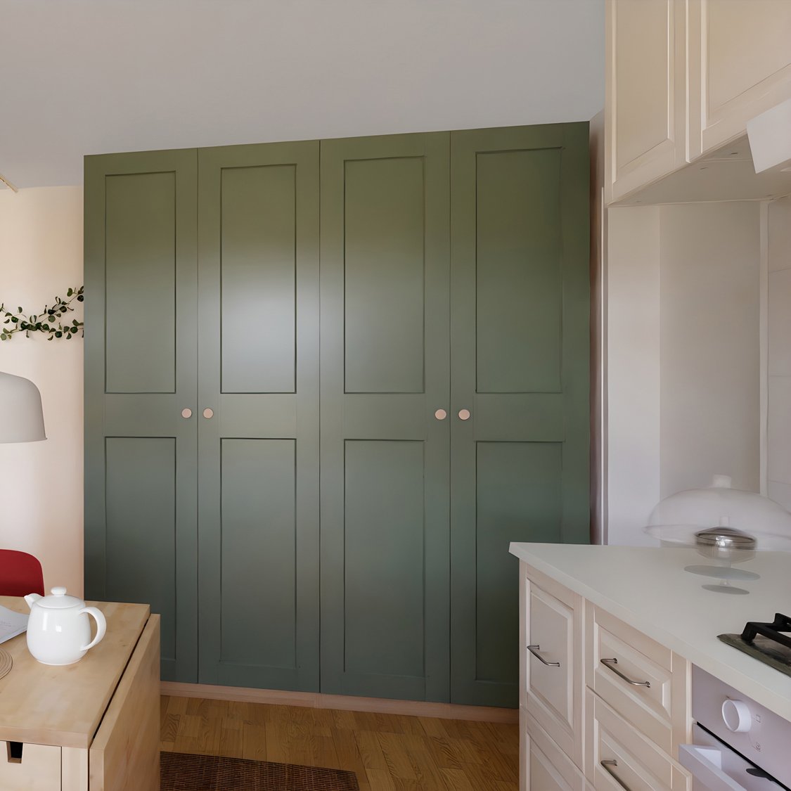 Kuhinja in shramba v garsonjeri