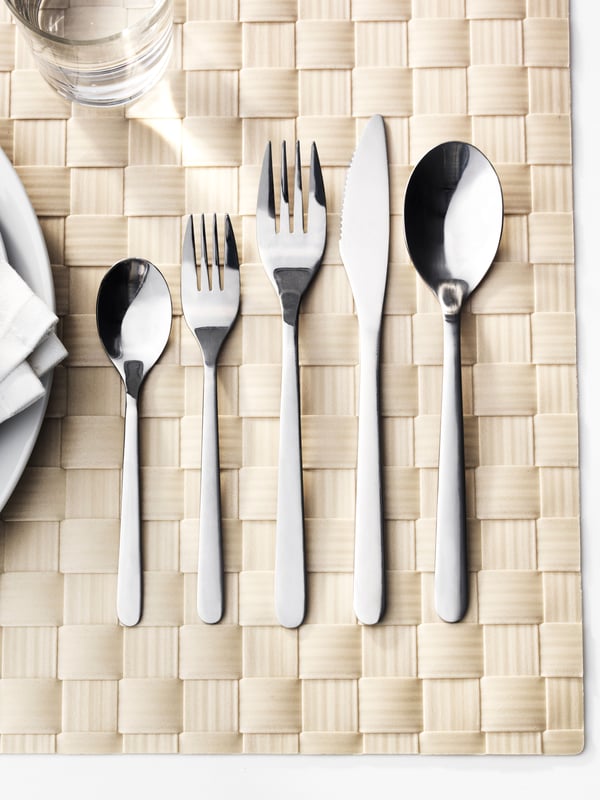 A stainless steel FÖRNUFT 24-piece cutlery set