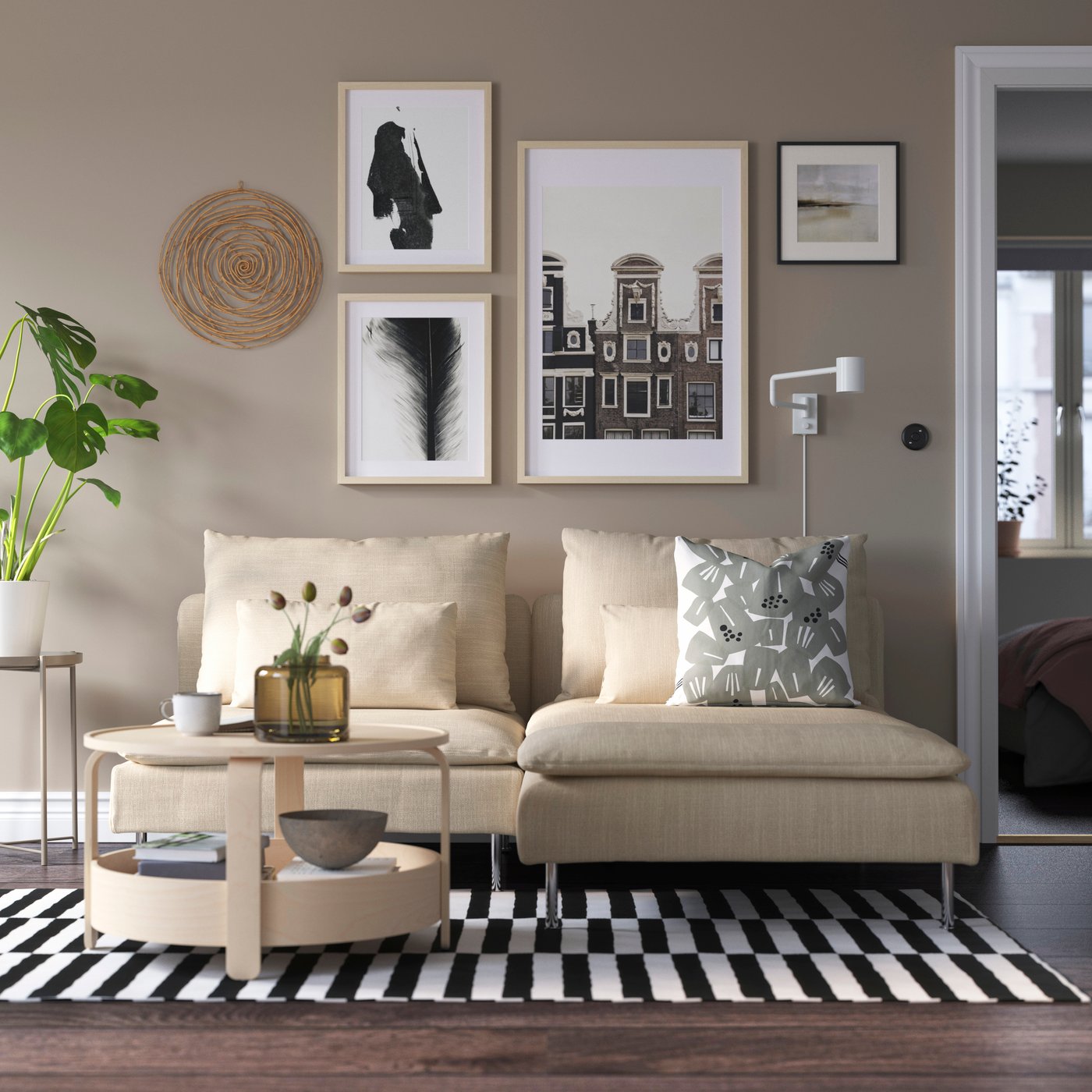 A Hillared beige SÖDERHAMN 2-seat sofa with chaise longue