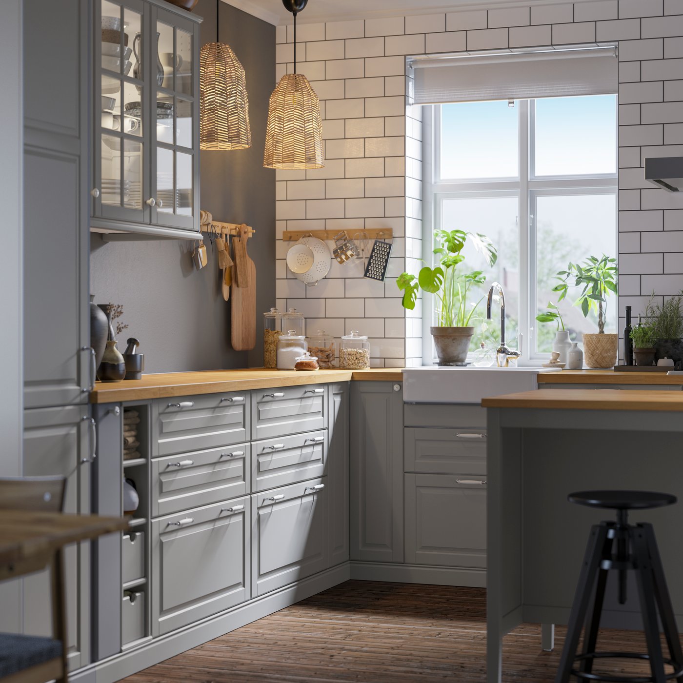 A stainless steel IDEALISK grater in the kitchen