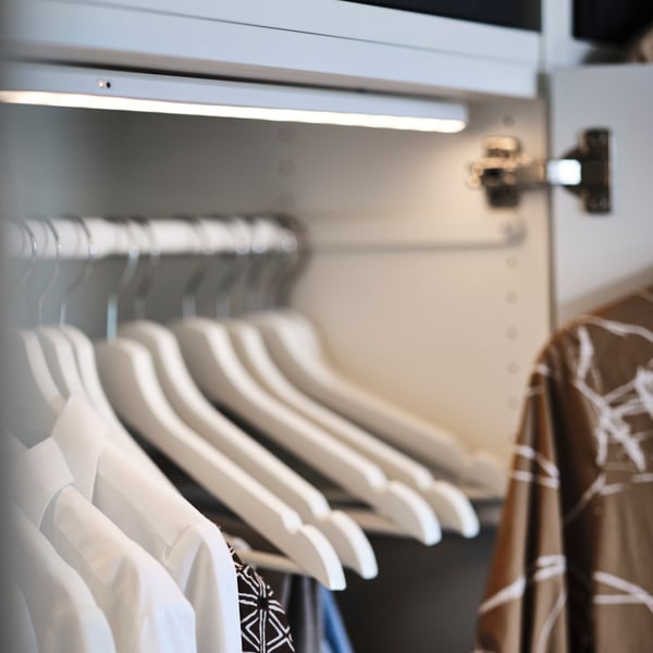 A white BUMERANG hanger