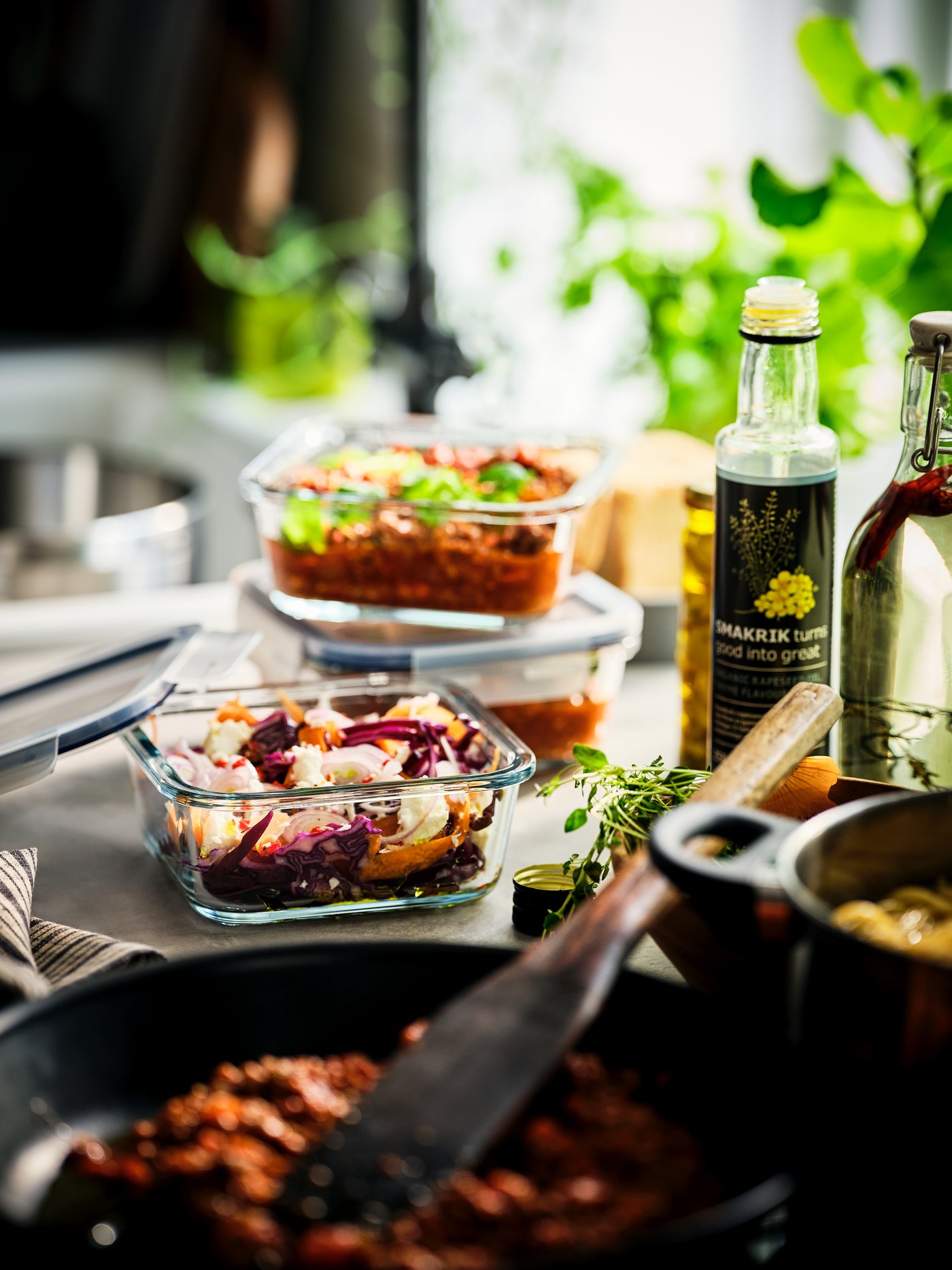 An organic SMAKRIK rapeseed oil