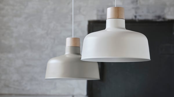A beige/birch BUNKEFLO pendant lamp