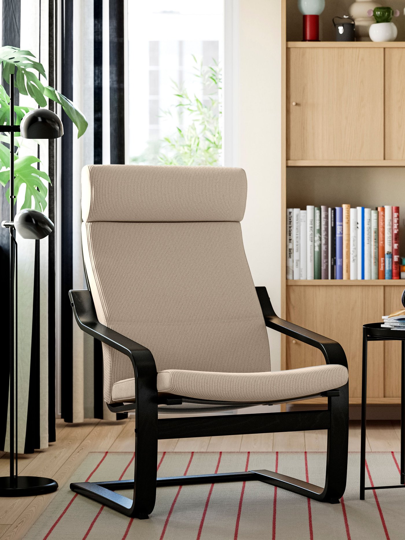 A walnut effect/Kelinge beige POÄNG armchair