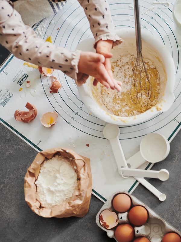 Biela misa VISPAD v kuchyni