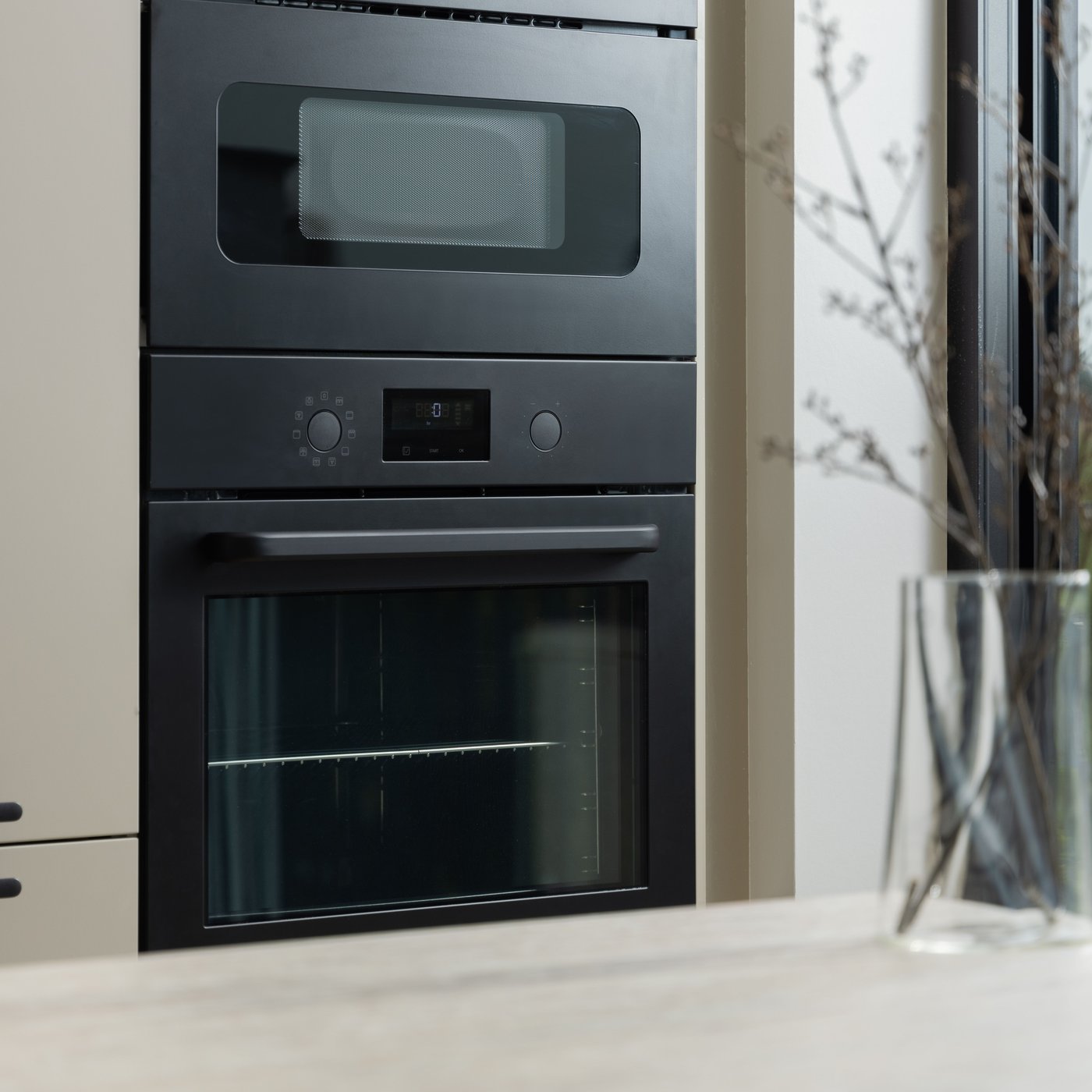 A beige stone effect/laminate SÄLJAN custom made worktop