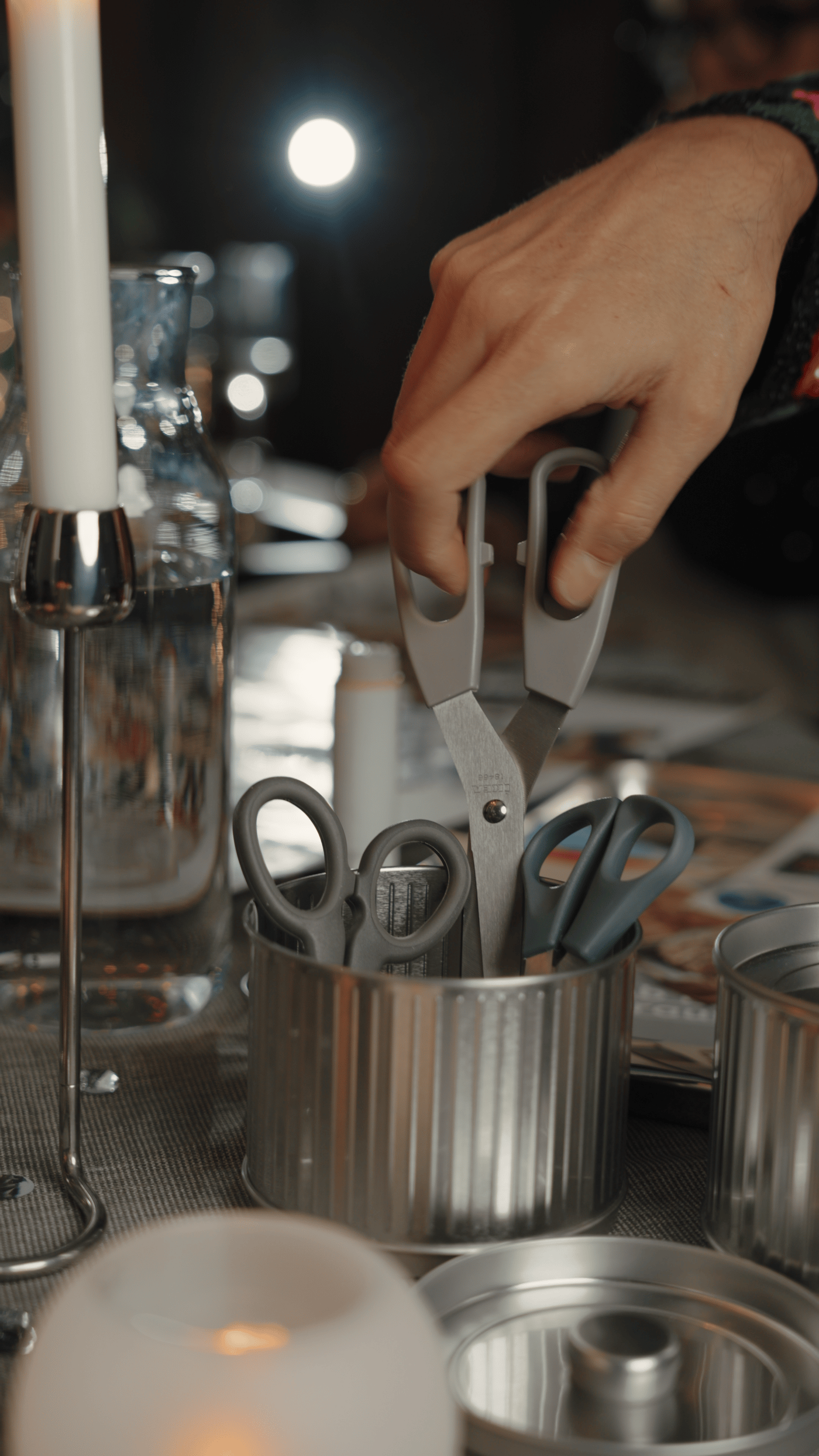 A stainless steel grey/grey-turquoise SVÄRDFISK scissors