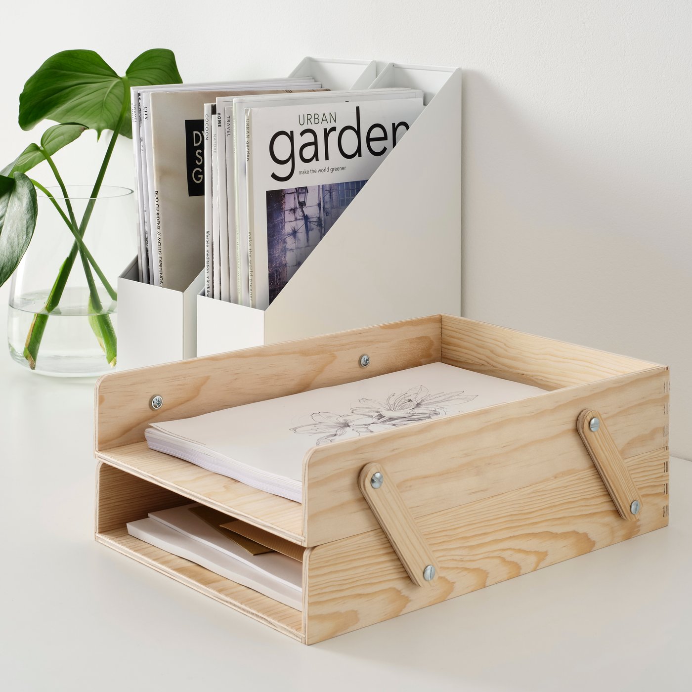 A natural plywood KLÄMMEMACKA letter tray in the home office